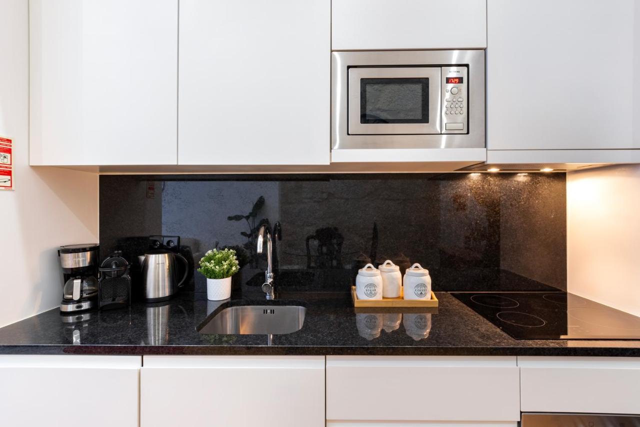 City Center Modern Apartment In Порту Екстер'єр фото
